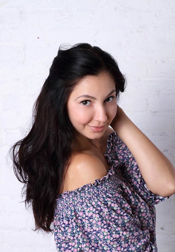 Гузель, 25
